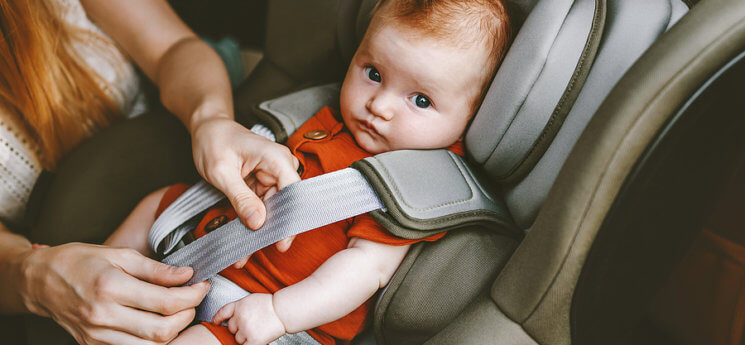 When is my child ready for the next car seat? 4 tips for parents